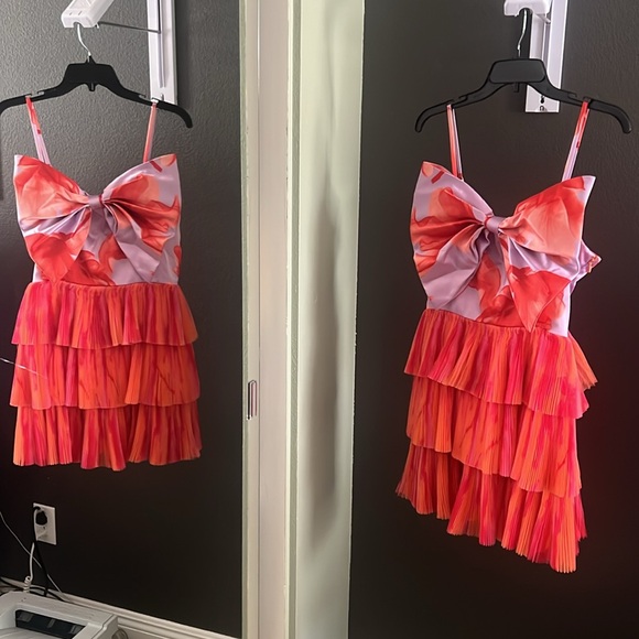 🛑 1 hour sale. Anthropologie, Hutch, Bow dresses… omg so ADORABLE - Picture 2 of 14